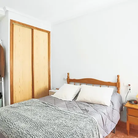 Appartamento Gorgeous In With Kitchenette Torrevieja